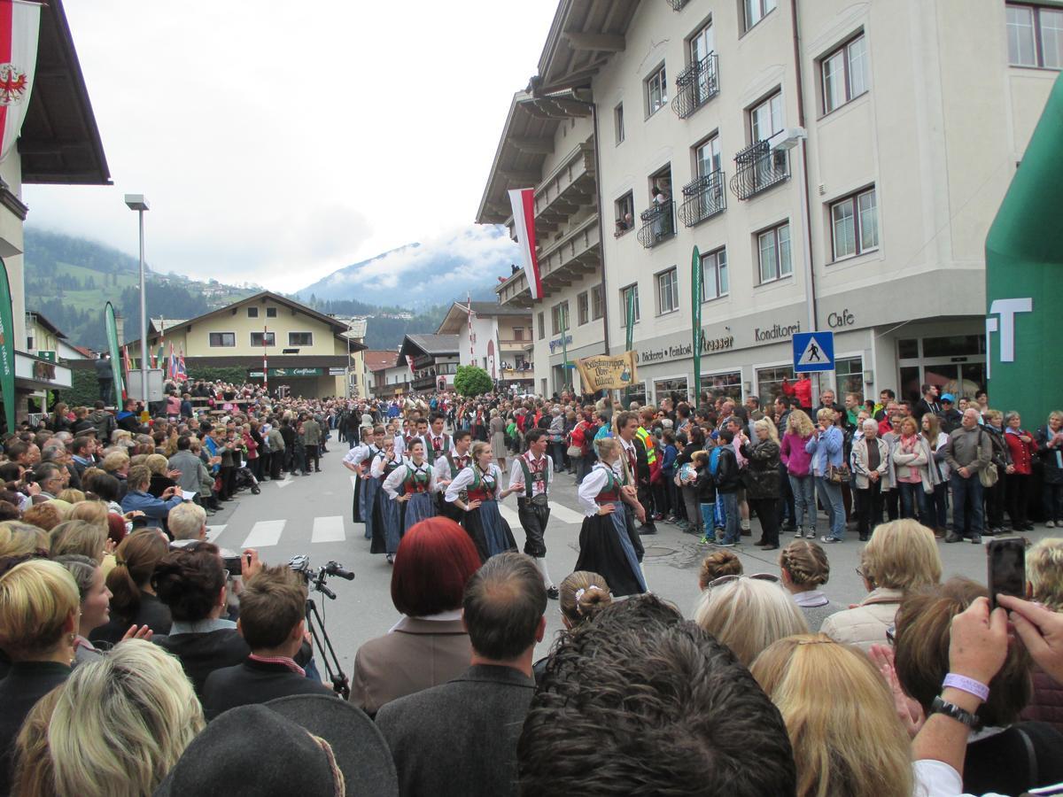 Gaestehaus Klammerschneider Hotel Zell am Ziller Exterior photo